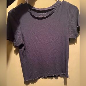 Women’s American Eagle crop top size M. Like new.